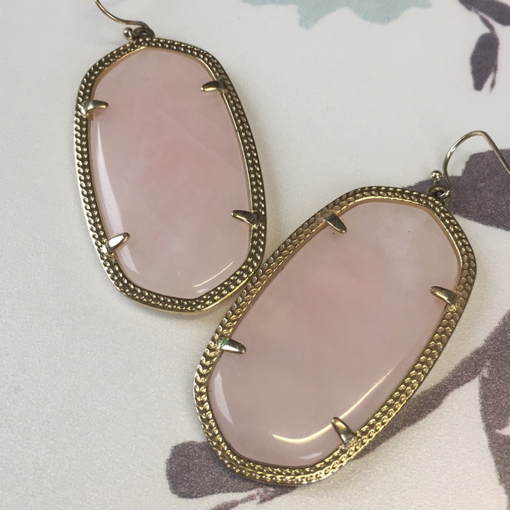 Kendra Scott Danielle Earrings in Rose Quartz